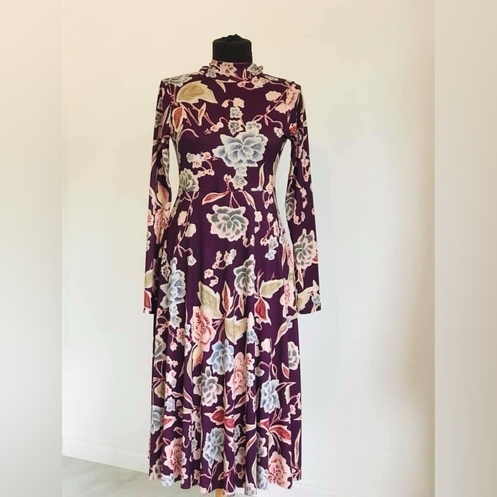 Beautiful NWT Zara Maxi necktie dress - Picture 2 of 9